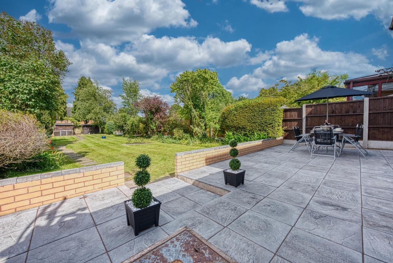Elegant 5 Bed House - Sleeps 9, Central Solihull, Nec, Jlr, Hs2, Resorts World, Airport Business And Leisure Stays, Екстериор снимка